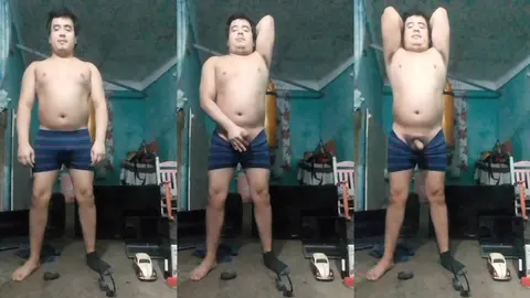 Jesus en boxer jalandose el pene avienta semen #110