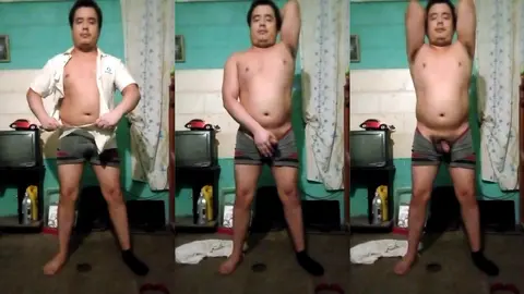 Jesus en boxer jalandose el pene avienta semen #114