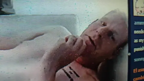 Faggot must be humiliate