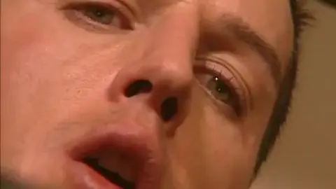 Manville : The City Of Men