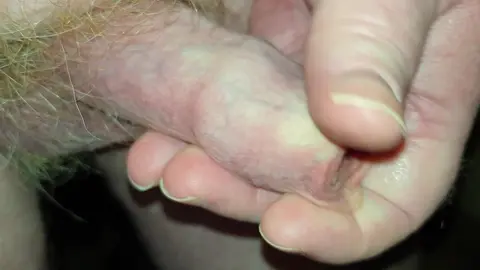 Another masturbation- and piss-session