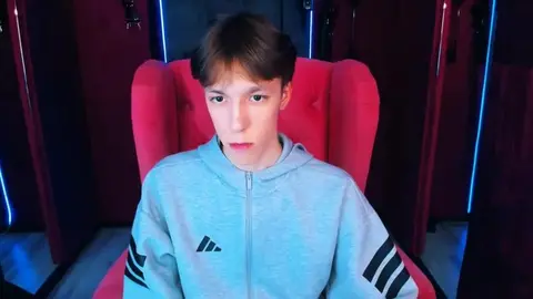 naughty porn sexy twink marbranston show