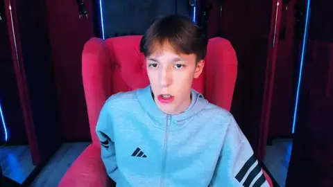 naughty porn sexy twink marbranston show