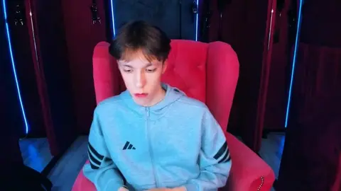 naughty porn sexy twink marbranston show