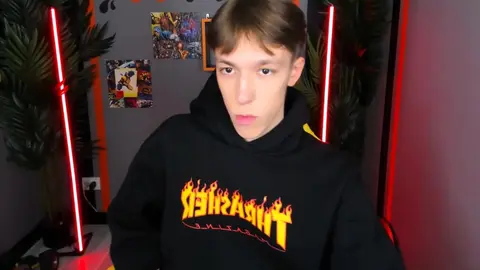 sexy hot twinks show home markbranston