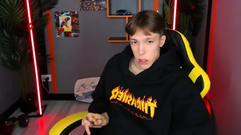 sexy hot twinks show home markbranston