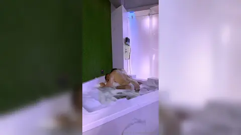 Manu Diamond: My pervert Secretary