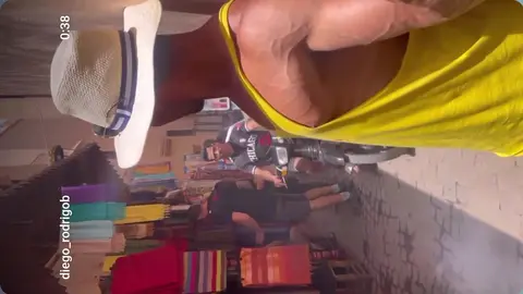 Sexy Muscle Diego Barros Work And Fuck around sex clubs with OF fans