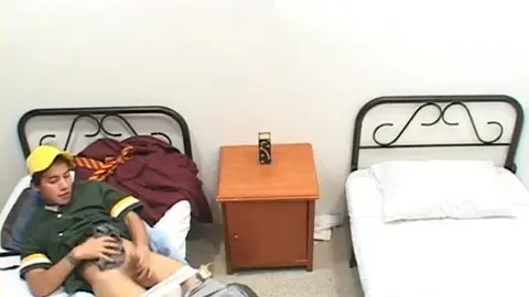 Jovenes Colombianos Follando 012