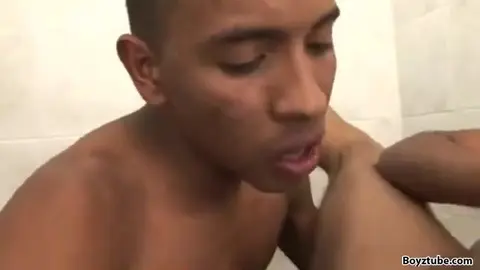 Jovenes Colombianos Follando 019