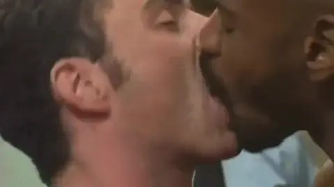 locked up legendado portugues