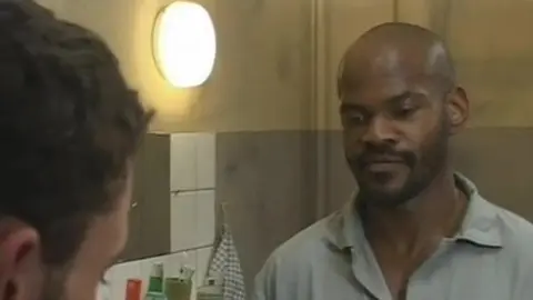 locked up legendado portugues