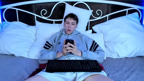 sex porn twink show camboy markbranston 2