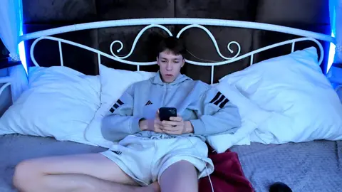 sex porn twink show camboy markbranston 2