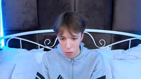 sex hot twink show camboy markbranston