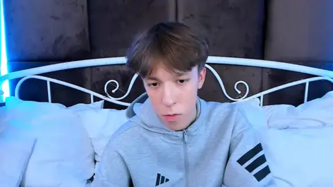 sex hot twink show camboy markbranston