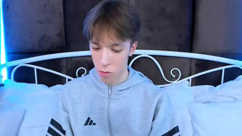 sex hot twink show camboy markbranston