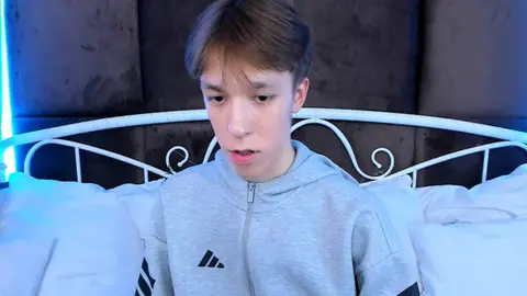 sex hot twink show camboy markbranston