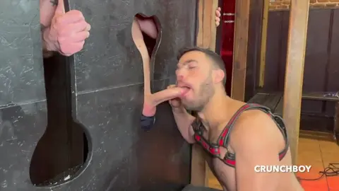 Alton Red fucked by the hetero open Apolo Adrii