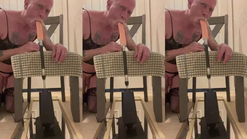 Love to fuck my mouth