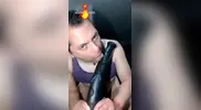 Jugando con mis dildos de caballo