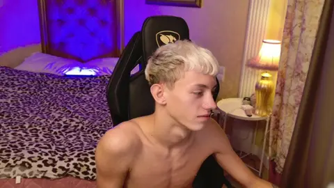 Show cam porno sexy con LeonLure