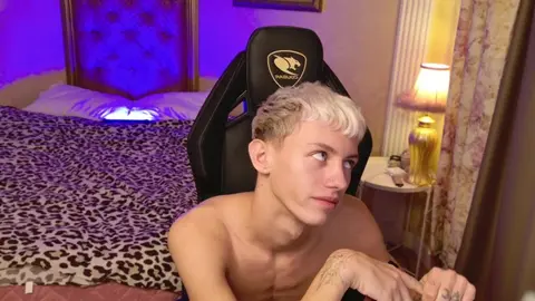 Show cam porno sexy com LeonLure