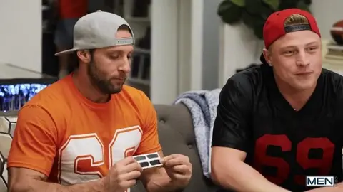 Dom King creampied  Logan Aarons