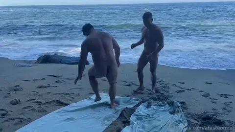 Beachfuck Matthew Ellis fucks by Beau Butler