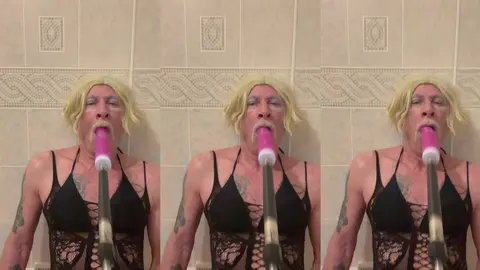 Sissy mouth fuck