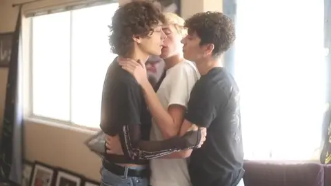 ZACH LETOA TRIO DP✨️✨️✨️✨️