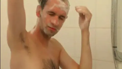 _I_Know_What_You_Sniffed_Last_Summer