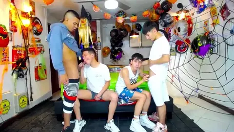 Show cam gay : plan à 4 entre twinks