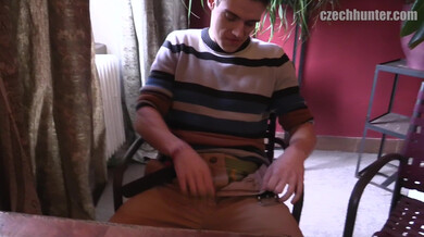 Juan McCoy, Mateo & Tomas: Office-Fick