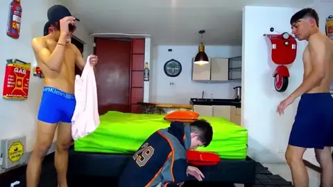 sex hot group friends lovers camboys show