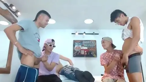 Orgia de camboys e twinks em sexo de grupo