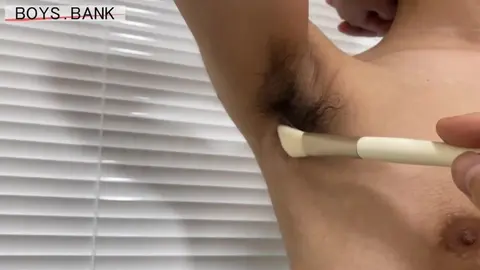 cute-looking college student