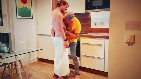 DADDY STRETCHING MY HOLE