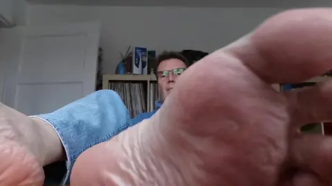 German 55yo daddies meaty foot soles on the desk and right into your face ?.