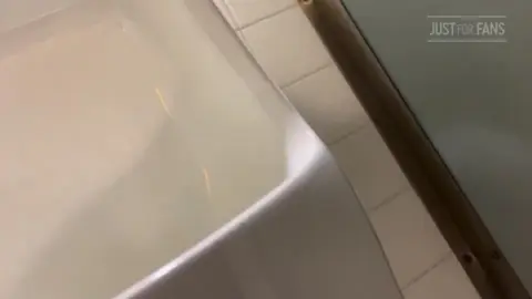 Gay amateur en público 2