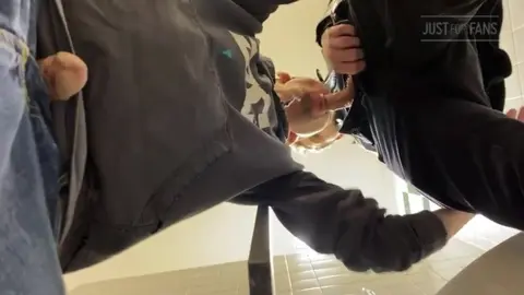 Gay amateur en público 2