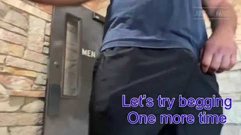 Gay amateur en public 6