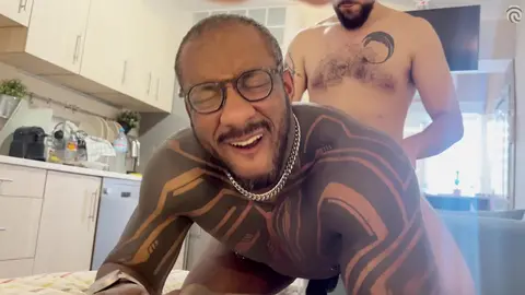 Baise à sec – Grosse bite