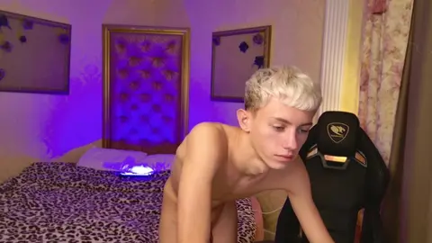 Show caliente de cam con twink sexy – LeonLure