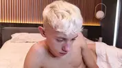 hot sexy twink camboy leonlure show
