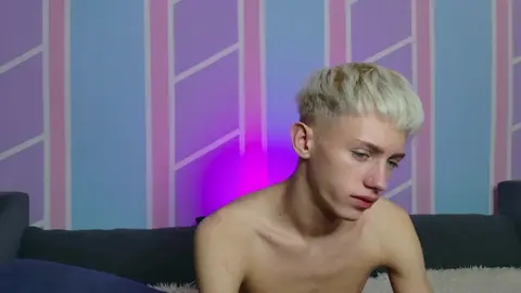 sexy hot twinks camboy show leonlure