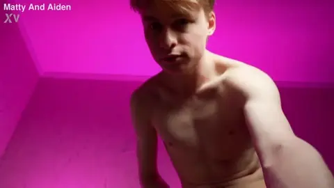 Show solo quente na cam com o Aiden