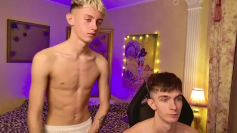 Show hot na webcam: BennyTwink ao vivo