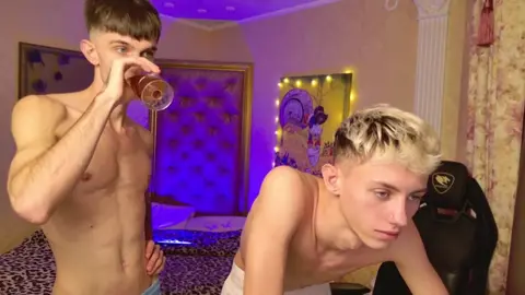 Show caliente de twinks en cam con JerryLucky