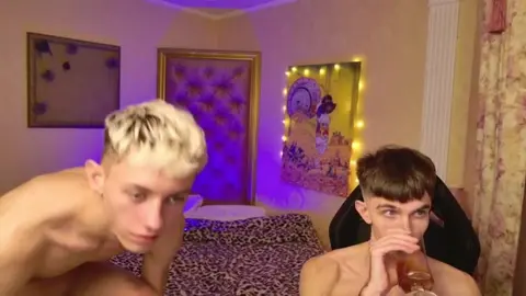 sex couple twinks jerrylucky show sex tube